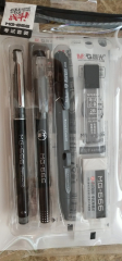 晨光文具套装：两支速干中性笔，涂卡笔一支，涂卡铅芯一盒，橡皮一块，两支速干中性笔芯，一套套尺
